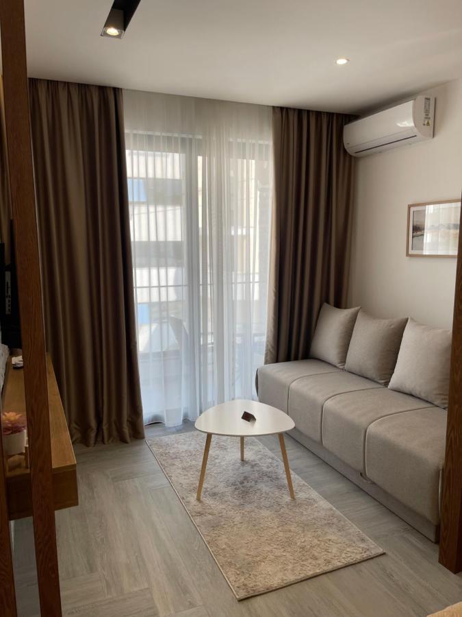 Mirage Apartment