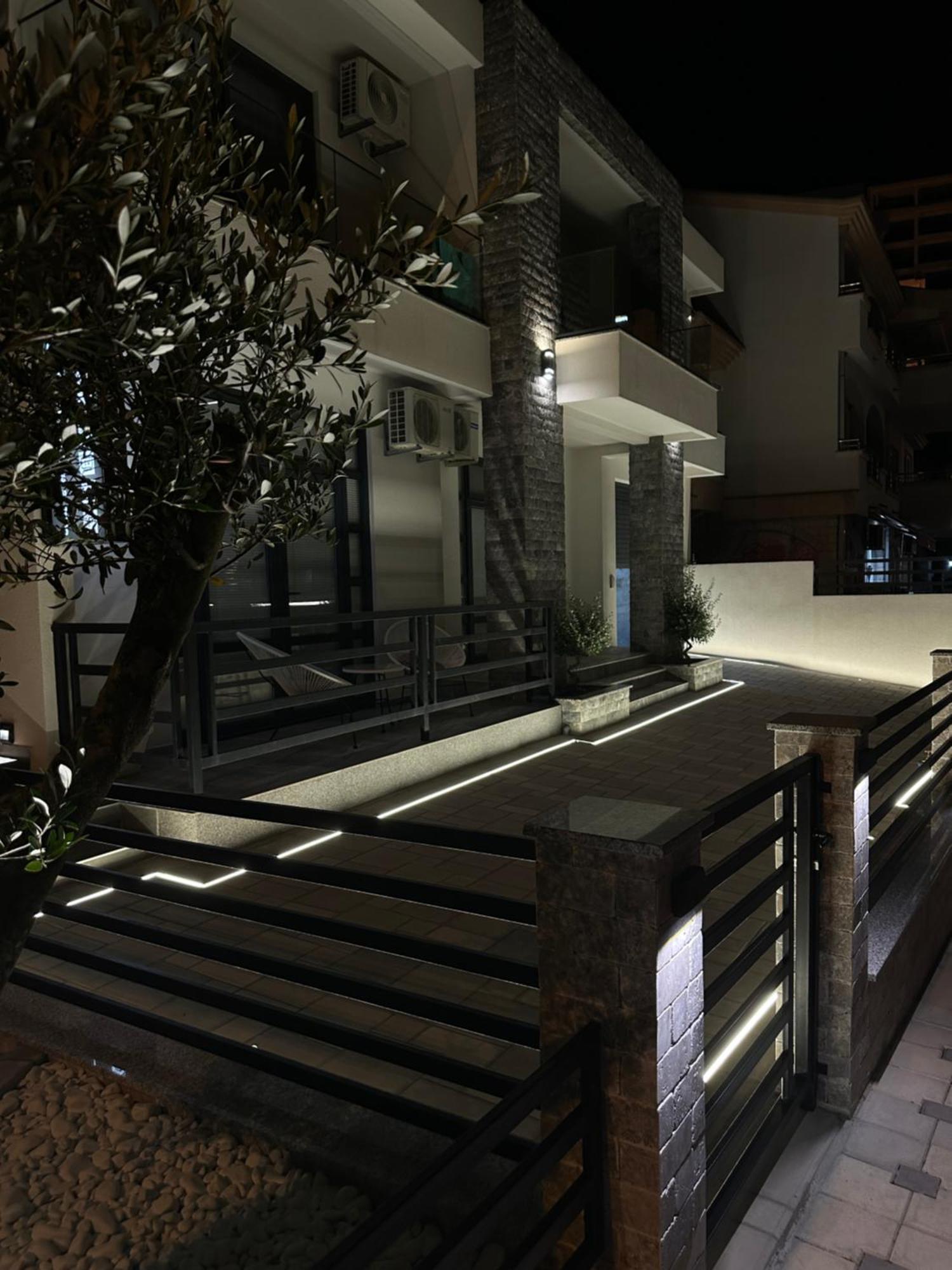 Apartment Mirage *
